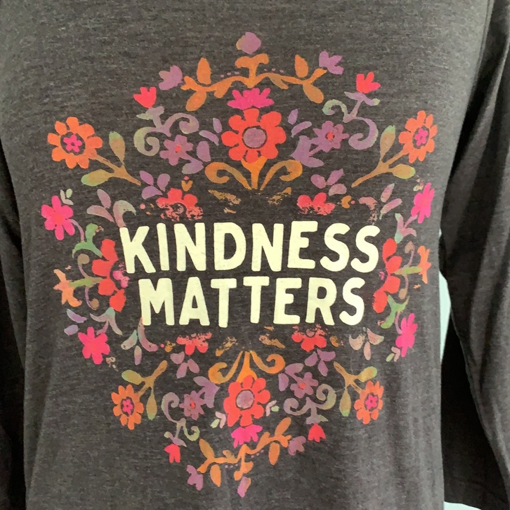 Natural Life Kindness Matter Tee sz Small